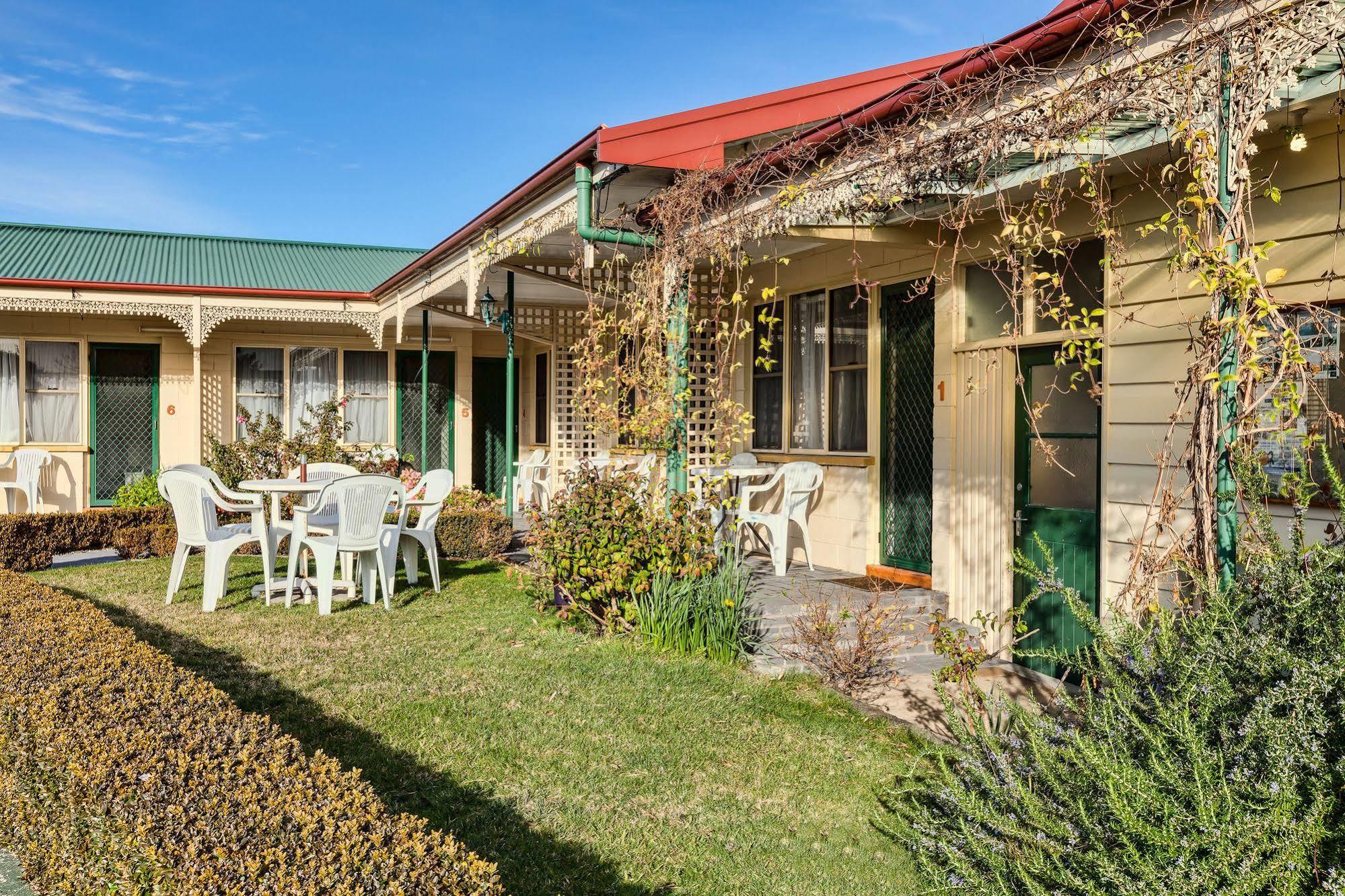 Wintersun Gardens Motel Bicheno Buitenkant foto